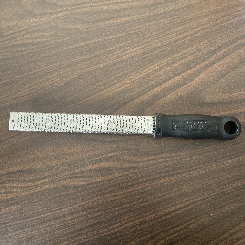 Microplane Classic Stainless Steel Zester and Cheese Grater - Black